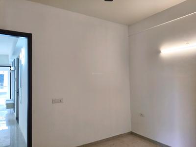 Bedroom Image of 1210 Sq.ft 3 BHK Apartment / Flat for sale in Signature Global City 37D 1, Sector 37D Gurgaon for Rs. 15400000