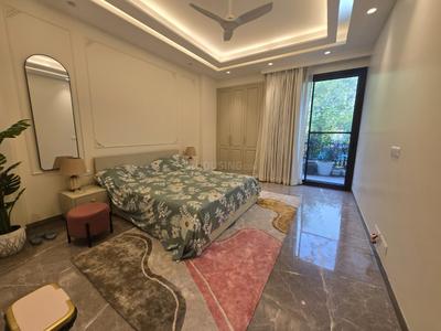 Bedroom Image of 4300 Sq.ft 3 BHK Builder Floor for rent in Anand Niketan New Delhi for Rs. 645000