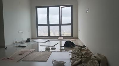 Living Room Image of 1010 Sq.ft 2 BHK Apartment / Flat for sale in Sheth Auris Serenity, Malad West Mumbai for Rs. 29000000
