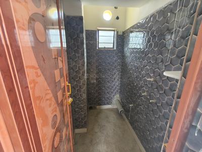 Bathroom Image of 950 Sq.ft 2 BHK Apartment / Flat for sale in South Dum Dum Kolkata for Rs. 4180000