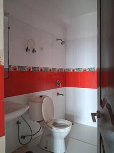 Common Bathroom Image of 1774 Sq.ft 3 BHK Apartment / Flat for sale in Amrapali Platinum, Sector 119 Noida for Rs. 16000000