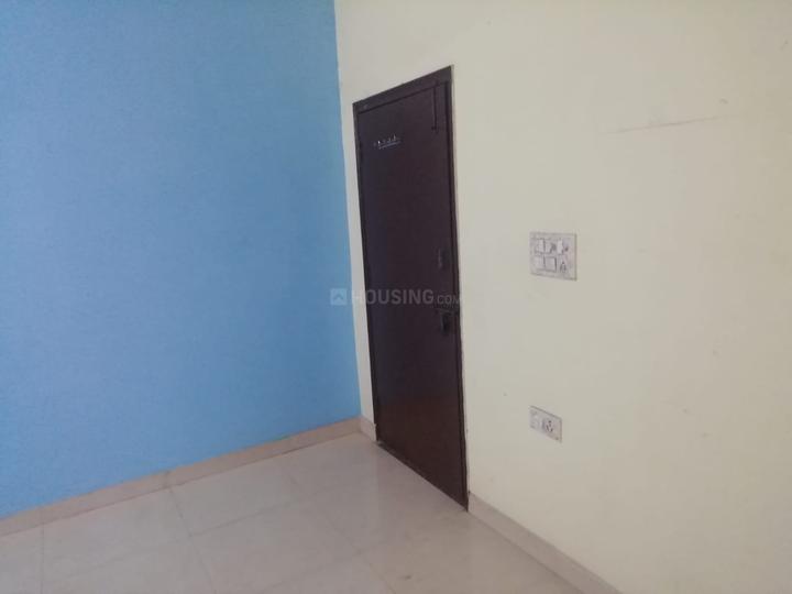 Sukhrali, Sector 17 Bedroom 1