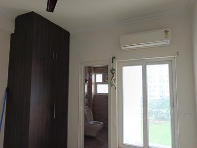 Bedroom Image of 1976 Sq.ft 3 BHK Apartment / Flat for rent in Shree Vardhman Victoria, Sector 70 Gurgaon for Rs. 42000