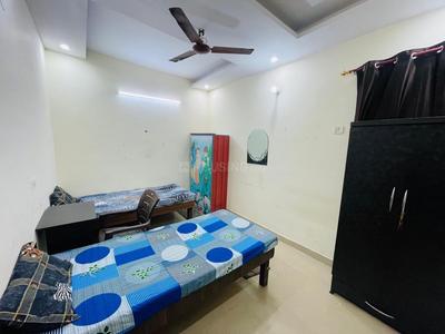 Bedroom Image of KAPOORS PG in Dwarka Mor, New Delhi