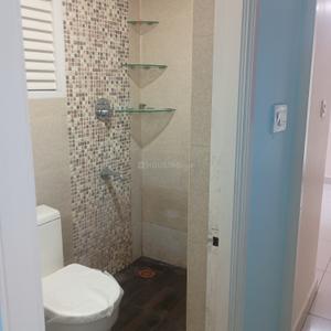 Bathroom Image of 865 Sq.ft 2 BHK Apartment / Flat for rent in Urban Tree Oxygen Phase 3, Perumbakkam Chennai for Rs. 24000