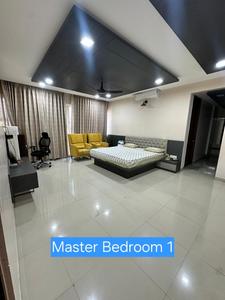 Bedroom Image of 7200 Sq.ft 4.5 BHK Apartment / Flat for sale in Ajmera Aria, Koregaon Park Pune for Rs. 180000000