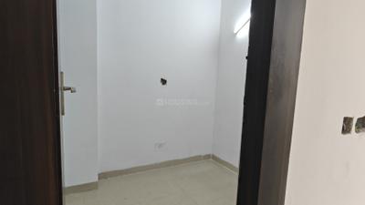 Bedroom Image of 955 Sq.ft 2.5 BHK Apartment / Flat for sale in Nirala Estate, Noida Extension Greater Noida for Rs. 9061000