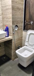 Bathroom Image of Service Apartment For GIRLS sharing in Dadar West, Mumbai