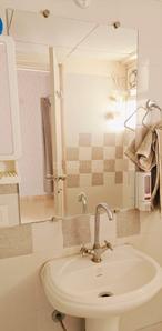 Gaurs Atulyam Bathroom 1