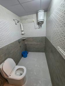 Bathroom Image of 550 Sq.ft 1 RK Studio for rent in Jagatpura Jaipur for Rs. 22000