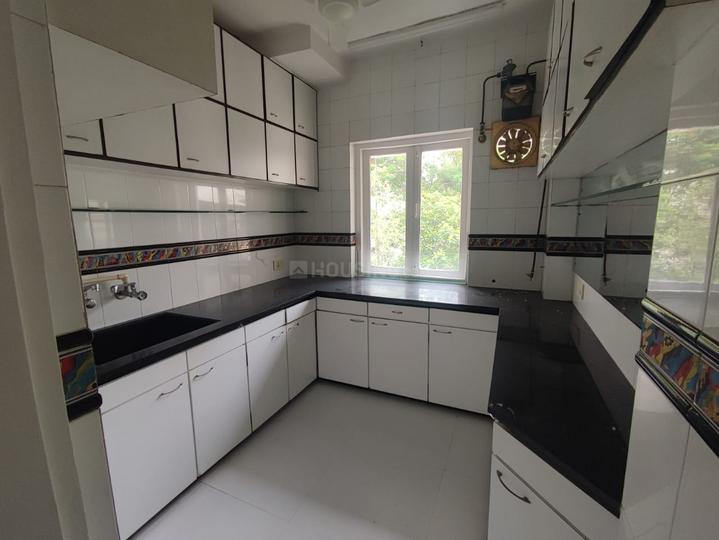 klum building 3 Kitchen 1