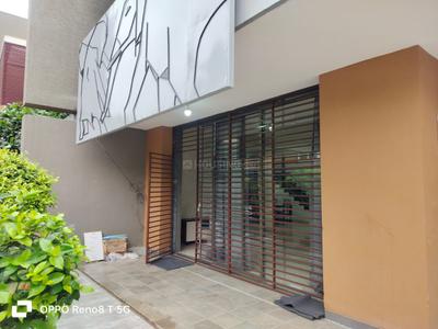 Balcony Image of 5200 Sq.ft 5 BHK Independent House for rent in Thaltej Ahmedabad for Rs. 200000