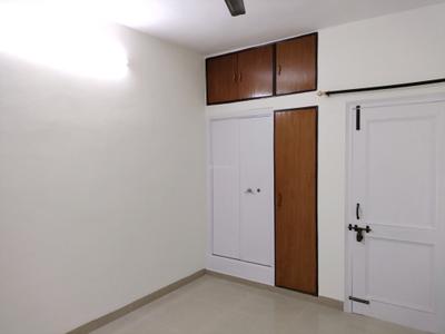 Bedroom Image of 1800 Sq.ft 3 BHK Apartment / Flat for rent in Sector 5 Dwarka New Delhi for Rs. 45000