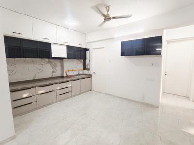 Kitchen Image of 1800 Sq.ft 2 BHK Apartment / Flat for rent in Vinayak Courtyard , PDPU Road Gandhinagar for Rs. 25000