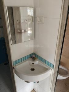 Bathroom Image of 689 Sq.ft 1 BHK Apartment / Flat for rent in Sanpada Navi Mumbai for Rs. 40000