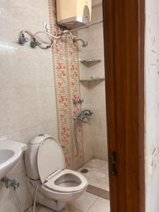 Image of 950 Sq.ft 3 BHK Apartment / Flat for sale in Naraina, New Delhi for Rs. 18000000