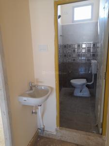 Bathroom Image of 900 Sq.ft 2 BHK Apartment / Flat for sale in Nanganallur Chennai for Rs. 7200000