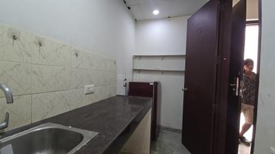 Kitchen Image of 600 Sq.ft 1 RK Apartment / Flat for rent in Kondapur Hyderabad for Rs. 19500