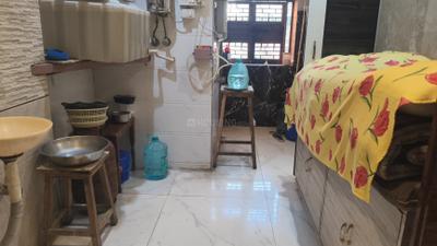 Bedroom Image of 732 Sq.ft 2 BHK Apartment / Flat for sale in Fort Mumbai for Rs. 26000000