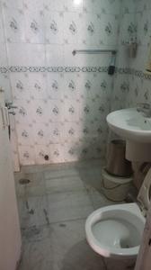 Bathroom Image of 1100 Sq.ft 2 BHK Builder Floor for sale in Uppal Southend, Sector 49 Gurgaon for Rs. 14000000