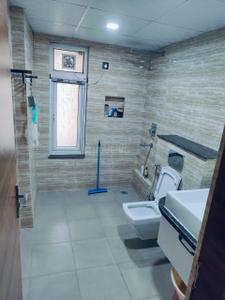 Bathroom Image of 1600 Sq.ft 3 BHK Apartment / Flat for rent in Unitech Fresco, Sector 50 Gurgaon for Rs. 75000