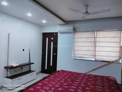 Bedroom Image of 1750 Sq.ft 3 BHK Apartment / Flat for rent in Bariatu Ranchi for Rs. 25000