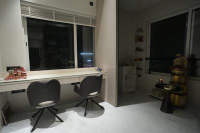 Study Room Image of 2451 Sq.ft 5 BHK Apartment / Flat for sale in Indiabulls Sky Forest, Parel Mumbai for Rs. 175000000