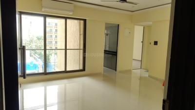 Living Room Image of 850 Sq.ft 2 BHK Apartment / Flat for rent in Khar West Mumbai for Rs. 110000