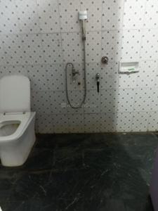 Bathroom Image of 1800 Sq.ft 3 BHK Apartment / Flat for rent in Adajan Surat for Rs. 22000