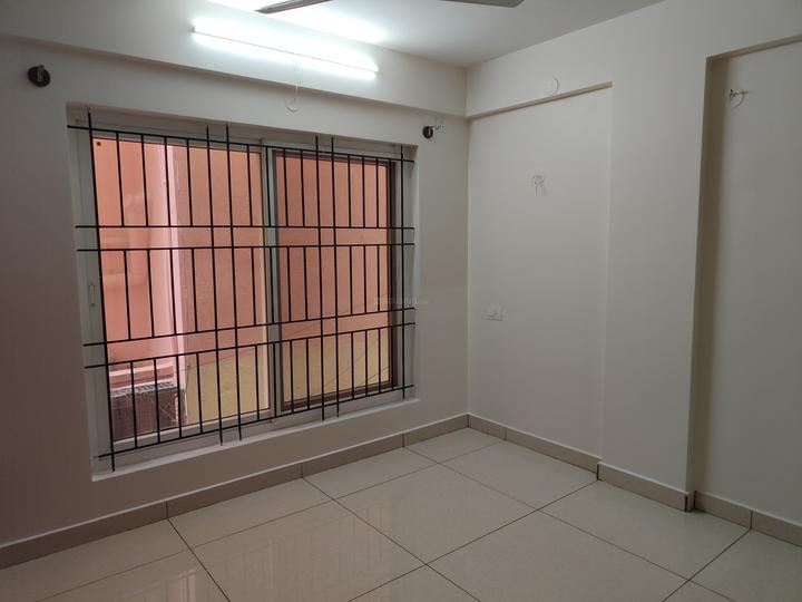 Shinivagalu Tank Bed Layout, Koramangala Bedroom One 1