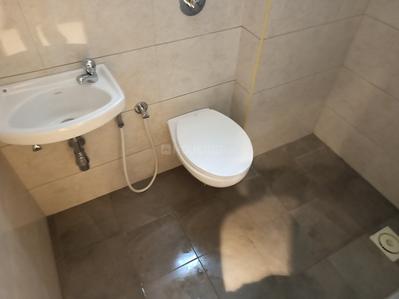 Bathroom Image of 1250 Sq.ft 2 BHK Apartment / Flat for rent in Shaligram Prime, South Bopal Ahmedabad for Rs. 32000