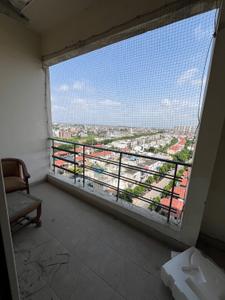 Balcony Image of 440 Sq.ft 1 RK Studio for rent in Paramount Golfforeste Villas, Surajpur Greater Noida for Rs. 17001