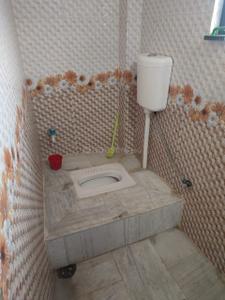 Bathroom Image of 2500 Sq.ft 6 BHK Independent House for sale in Bariatu Ranchi for Rs. 13500000