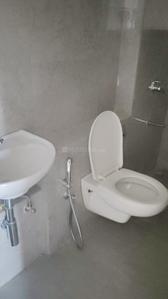 Image of 750 Sq.ft 2 BHK Apartment / Flat for sale in Sheth Auris Bliss, Malad West, Mumbai for Rs. 20000000