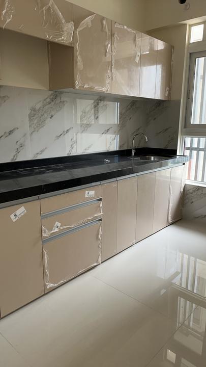 Wadhwa TW Gardens Main Image 1