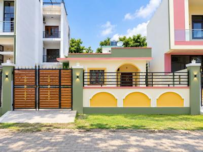 Image of 200 Sq.ft Residential Plot / Land for sale in Alpha I, Greater Noida for Rs. 35000000