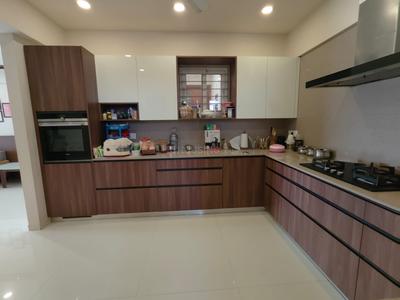 Kitchen Image of 2630 Sq.ft 4 BHK Apartment / Flat for sale in Shaligram Plush, Thaltej Ahmedabad for Rs. 35000000