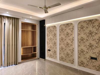 Bedroom Image of 2500 Sq.ft 4 BHK Builder Floor for sale in Ansal Versalia, Sector 67 Gurgaon for Rs. 27000000