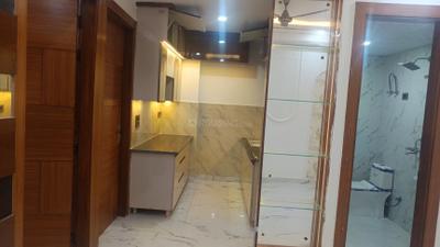 Kitchen Image of 1450 Sq.ft 3 BHK Apartment / Flat for sale in Sector 73 Noida for Rs. 6200000