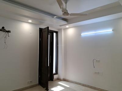 Bedroom Image of 1800 Sq.ft 3 BHK Builder Floor for sale in Paschim Vihar New Delhi for Rs. 25000000