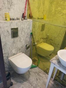 Common Bathroom Image of 1043 Sq.ft 3 BHK Apartment / Flat for sale in Rathod Ratan Address, Prabhadevi Mumbai for Rs. 52500000