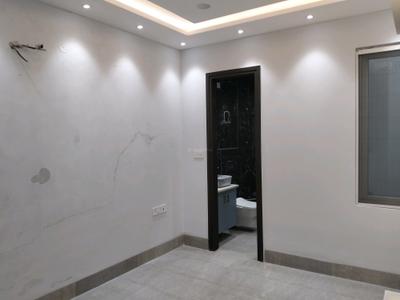 Bedroom Image of 1124 Sq.ft 3 BHK Builder Floor for sale in Vikaspuri New Delhi for Rs. 21500000