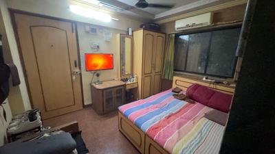 Bedroom Image of 240 Sq.ft 1 RK Apartment / Flat for rent in Malad West Mumbai for Rs. 25000