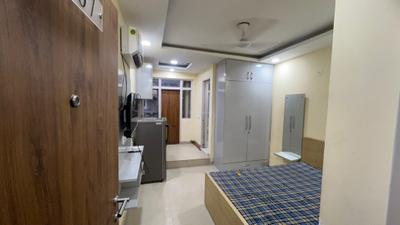 Bedroom Image of 270 Sq.ft 1 RK Apartment / Flat for rent in Emaar Emerald Floors Premier, Sector 65 Gurgaon for Rs. 14500