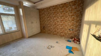 Bedroom Image of 700 Sq.ft 2 BHK Apartment / Flat for sale in Khanpur New Delhi for Rs. 4750000
