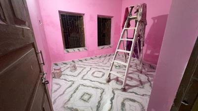 Bedroom Image of 650 Sq.ft 2 BHK Independent House for rent in Keshtopur Kolkata for Rs. 10000