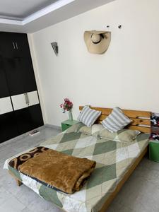 Bedroom Image of 2100 Sq.ft 3 BHK Independent House for rent in Shivalik New Delhi for Rs. 75000