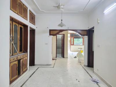 Dining Area Image of 2600 Sq.ft 4 BHK Apartment / Flat for sale in Vasant Kunj New Delhi for Rs. 45000000