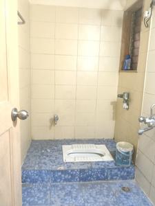 Bathroom Image of 752 Sq.ft 2 BHK Apartment / Flat for rent in Dosti Maitri Vatika, Kalwa Thane for Rs. 32000
