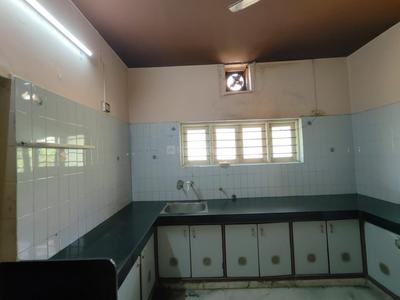 Kitchen Image of 4050 Sq.ft 3 BHK Villa for sale in Thaltej Ahmedabad for Rs. 43000000
